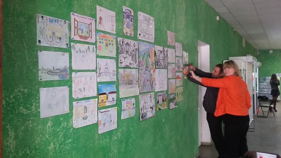 On-line-голосування конкурсу малюнків «Що б я змінив у своєму мікрорайоні «Житлоселище...» розпочинається!